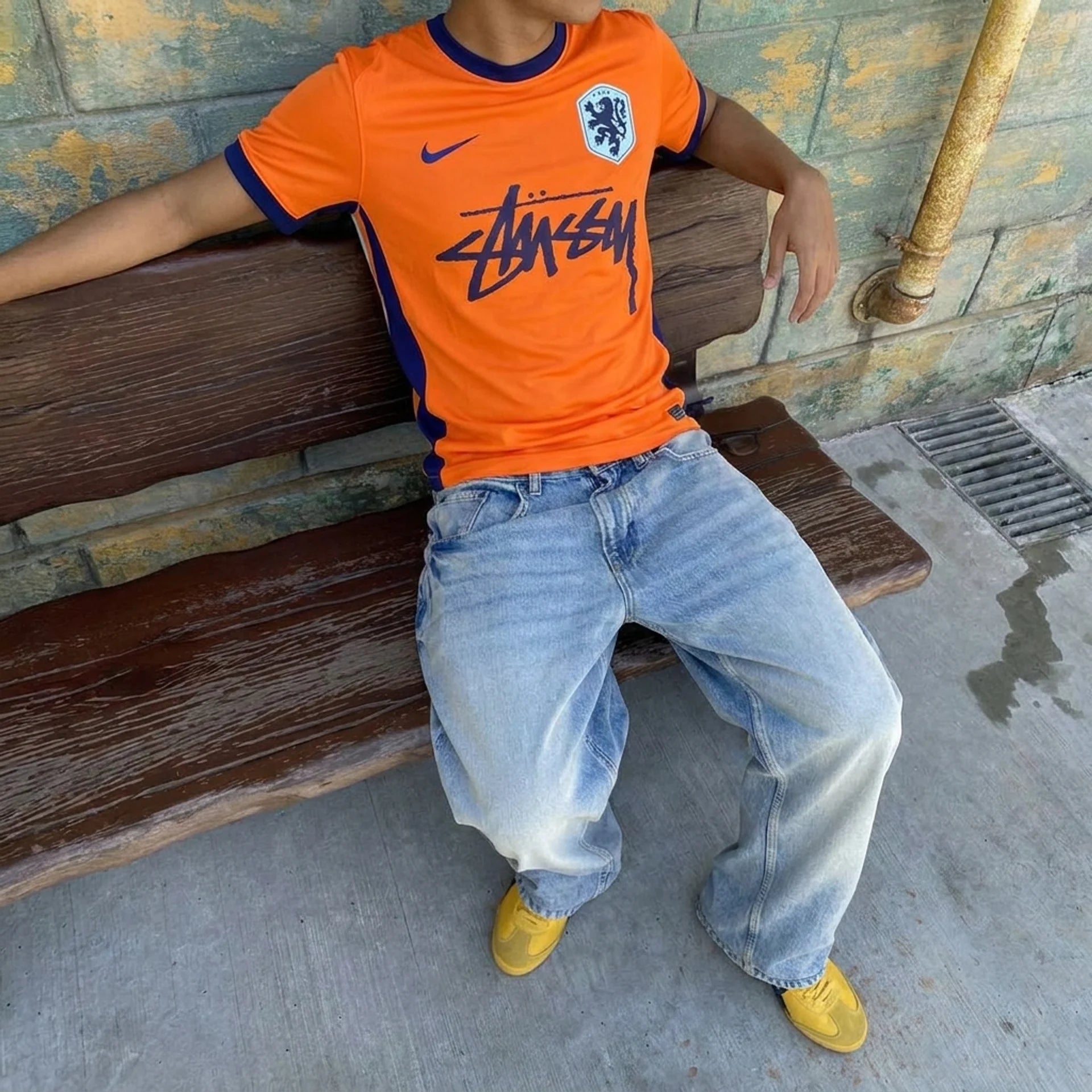 NL X STUSSY - Oranje
